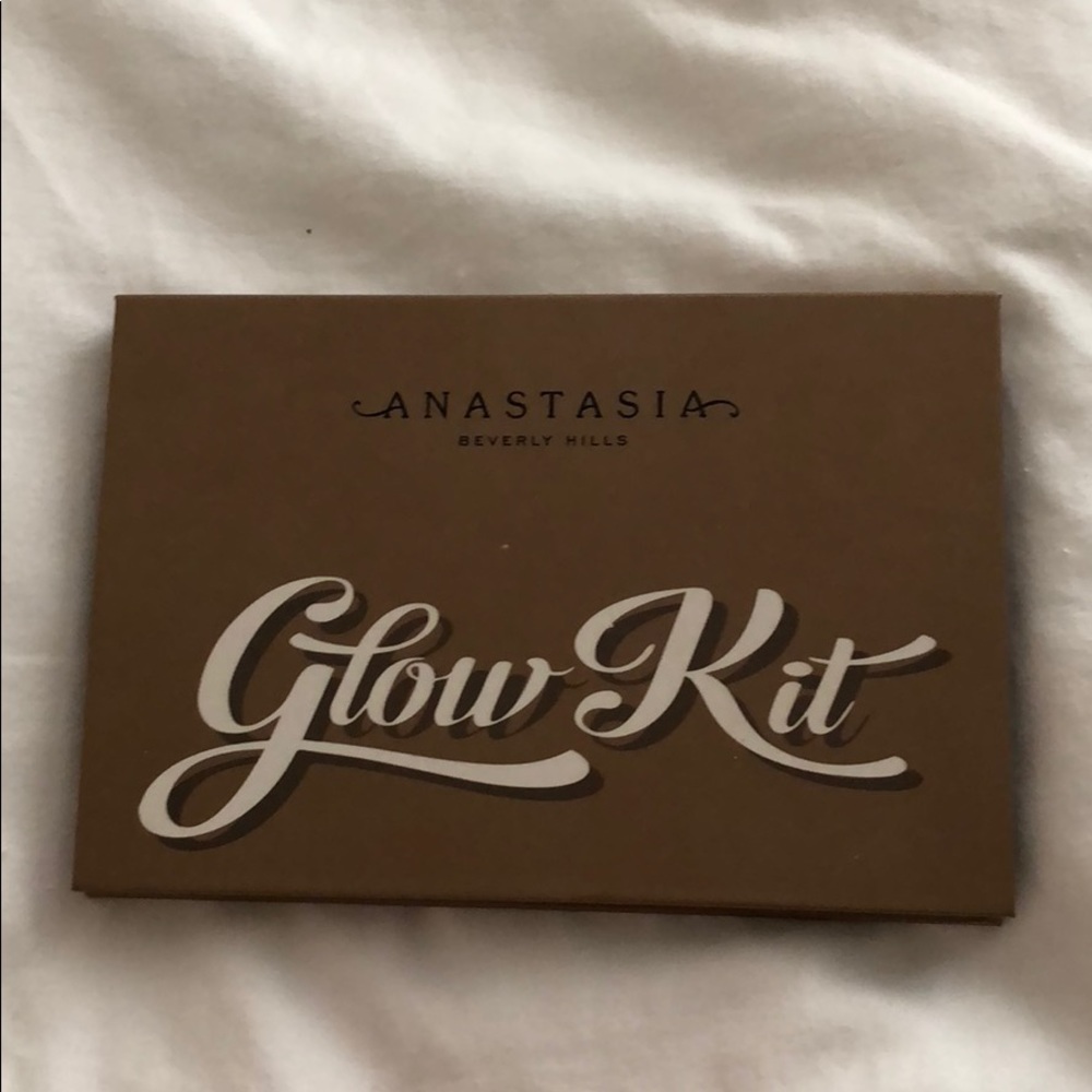 anastasia glow kit